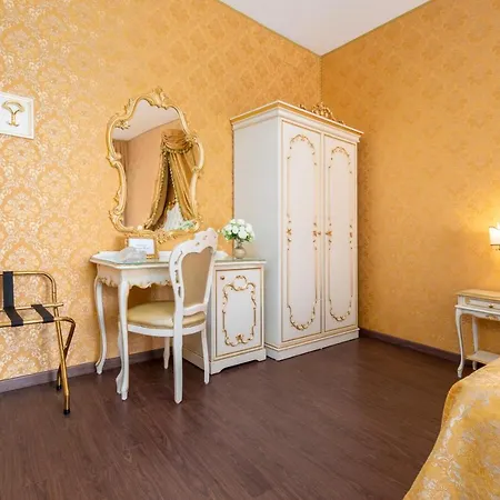 Affittacamere La Veneziana Boutique *