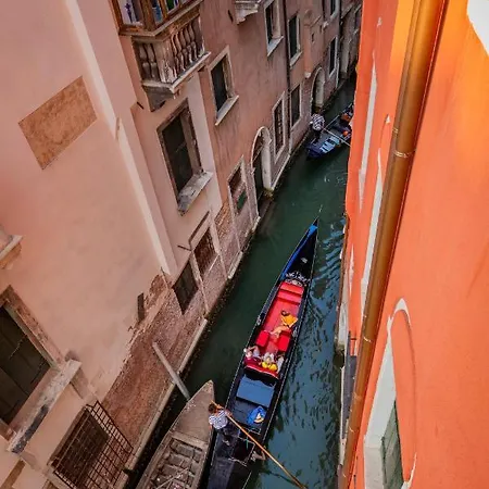 La Veneziana Boutique Affittacamere Venezia